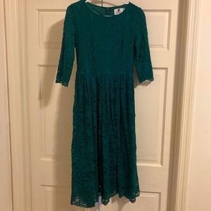 Dainty Jewell’s lace dress
